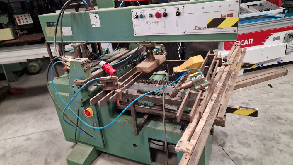 Multifuradora de três cabeças maquinas de carpintaria