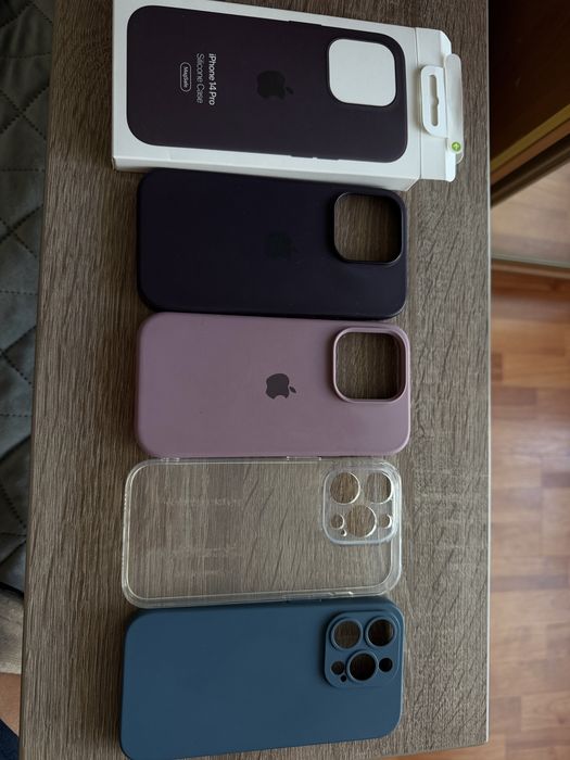 Чохли до телефону Apple iPhone 14 pro