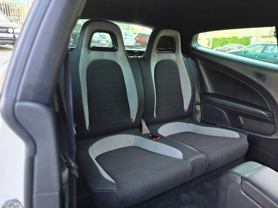 VOLKSWAGEN SCIROCCO R-LINE 2.0TDI 140CV "LOOK R"