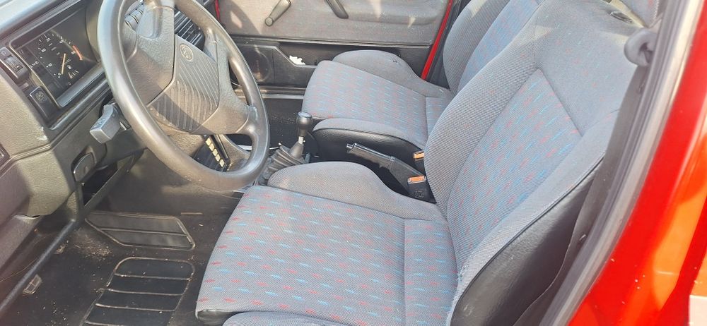 Volkswagen Golf 1.6 GTD