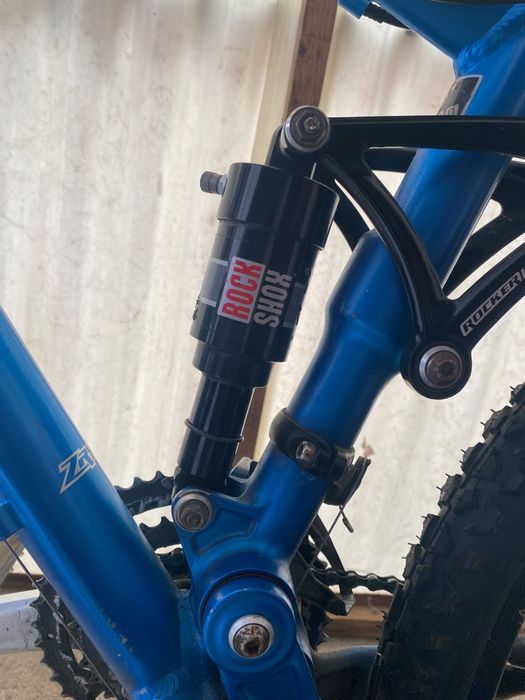 Bicicleta Trek Fuel EX 7 - BTT / MTB Suspensão Total