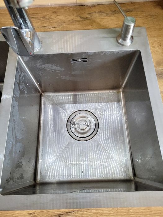 Zlew  stalowy inox 78cmx43cm plus syfon