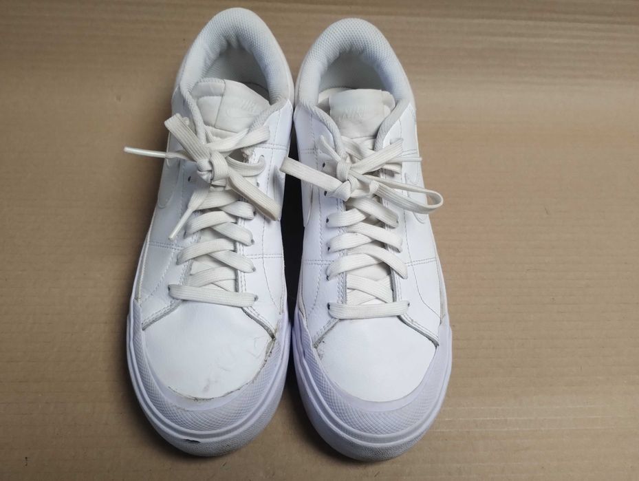 buty sportowe 40,5  Nike Court legacy