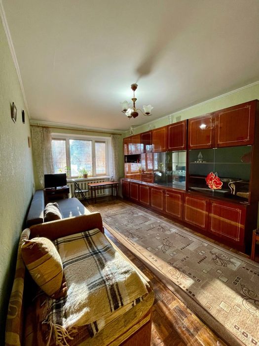 Однокімнатна квартира по вулиці Генерала Безручка