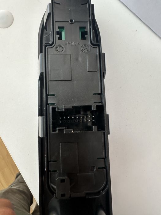 Botoes interruptor dos vidros peugeot 207
