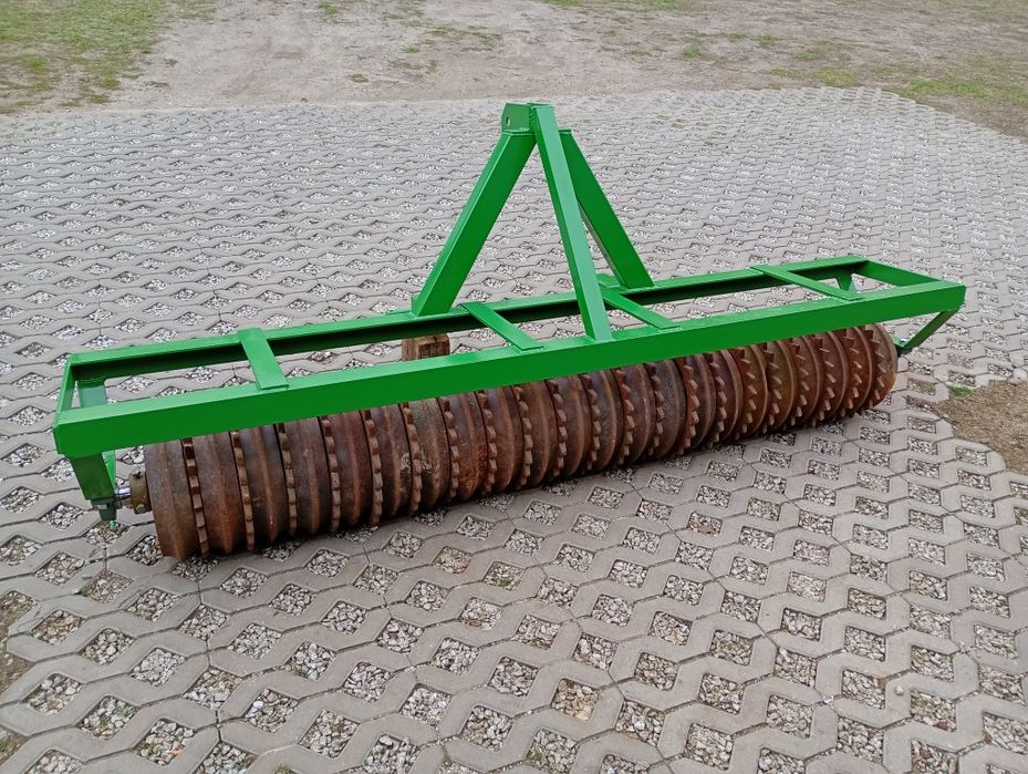 Wały posiewne zawieszane wał