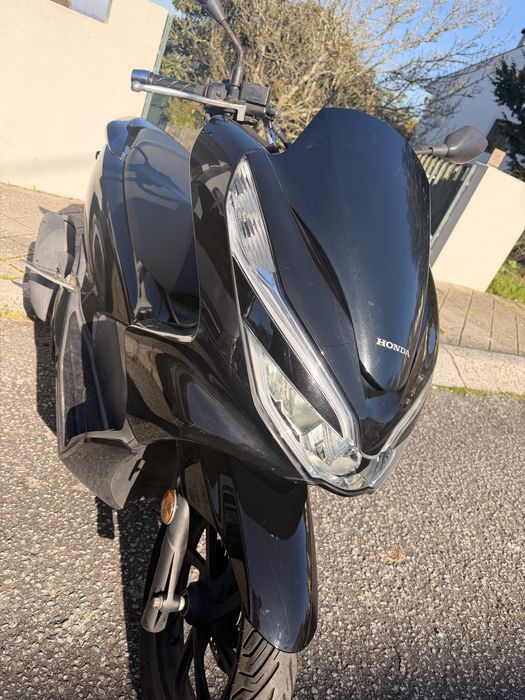 Moto PCX 2020 com 69.986 km