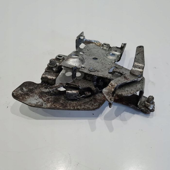 Cub Cadet Cc 550 Sp Stelaż Dźwignia Gazu Mocowanie