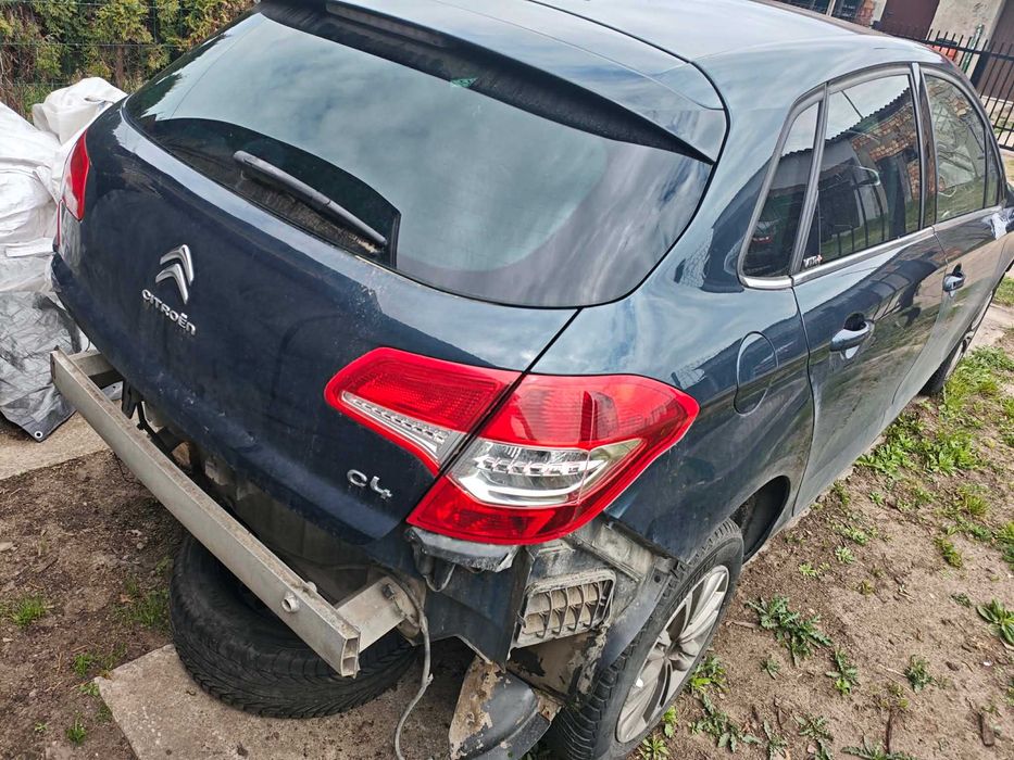 Citroen C4 B7 2011 1.6 HDI Lakier KGN