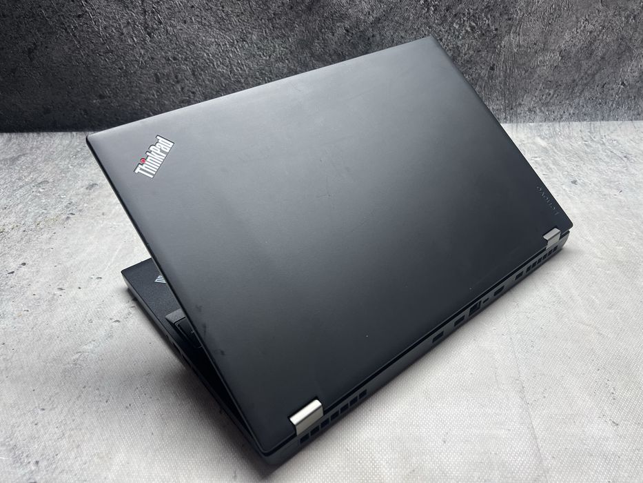 Lenovo P50 / i7 6700HQ 3.5GHz/ 16GB DDR4/ 256SSD/ M1000M 4GB/ 15.6FHD