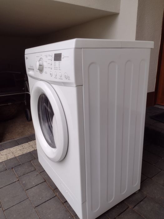 Pralka LG Slim inverter