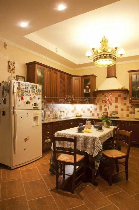 Аренда дома с генератором, Русановские Сады, Дарница