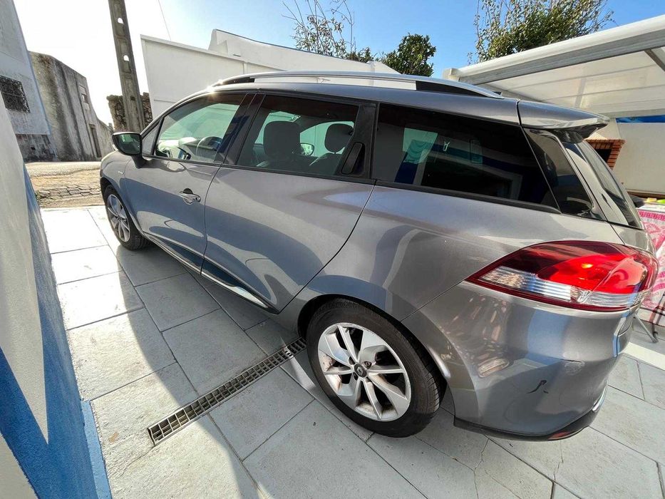 Renault Clio Sport Tourer 0.9 TCE Limited