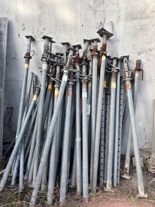 Stalowe stemple budowlane