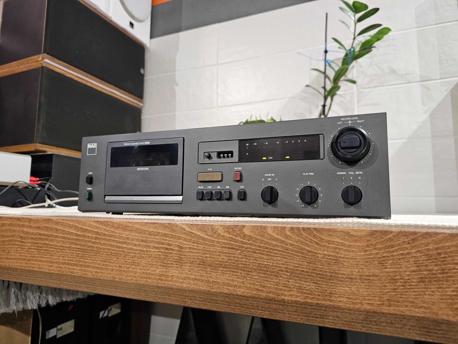 Касетна дека NAD 6325