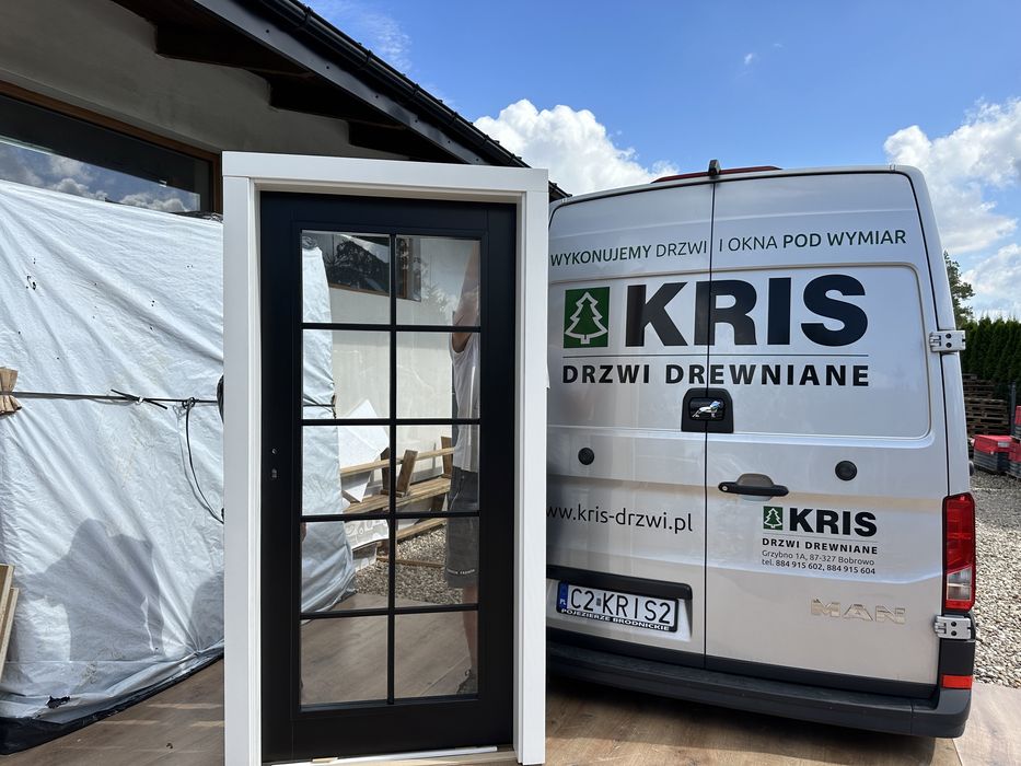 Drzwi drewniane OD RĘKI z ościeżnicą regulowaną bezprzylgowe Czarne