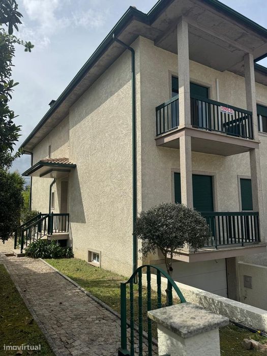 Moradia Geminada em Viseu