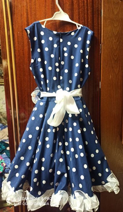 Нарядна дитяча сукня