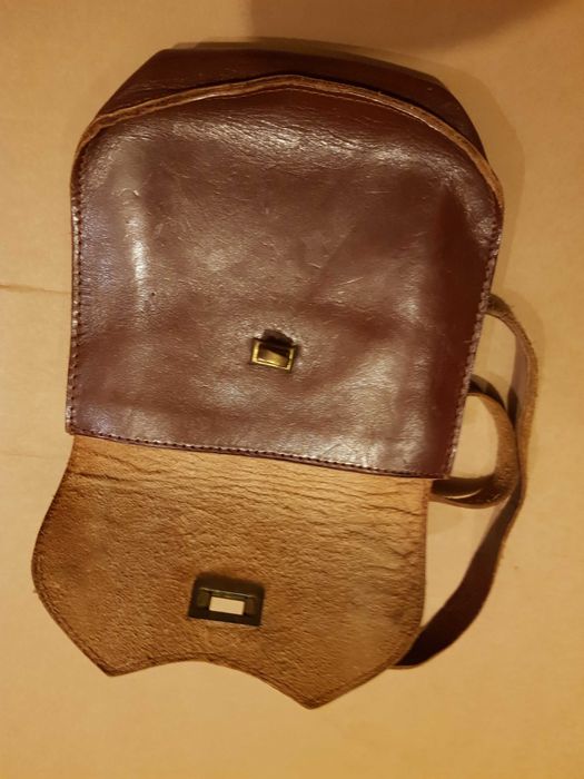 Mała retro torebka z grubej świńskiej skóry