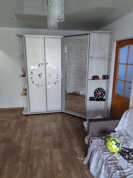 Продам 2к квартиру
