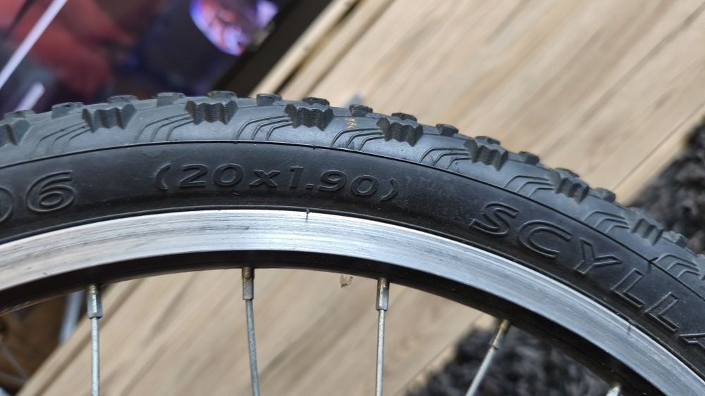 Bicicleta Berg roda 20