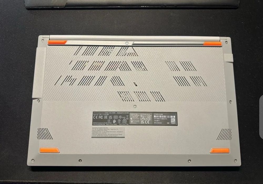 ASUS Vivobook Go 15 E1504F Ryzen 5 7520u, 16GB DDR5, 512gb como novo