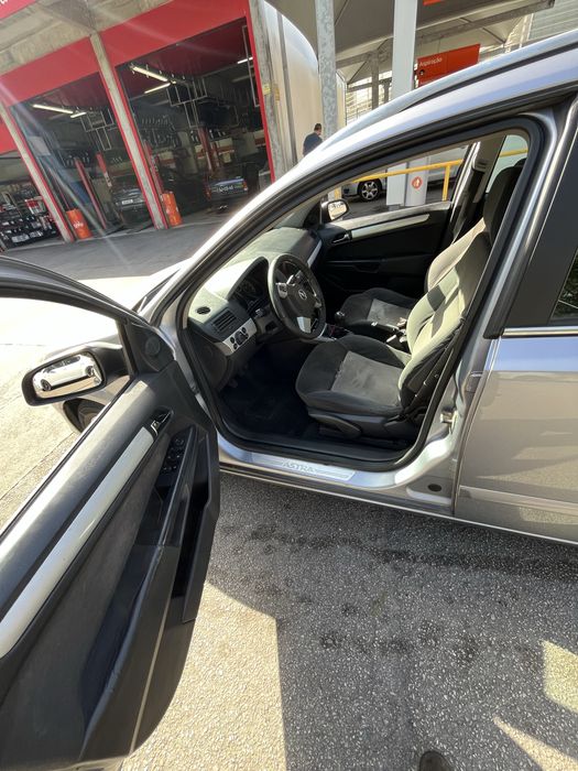 Vendo ou troco por carro de maior gama con avaria