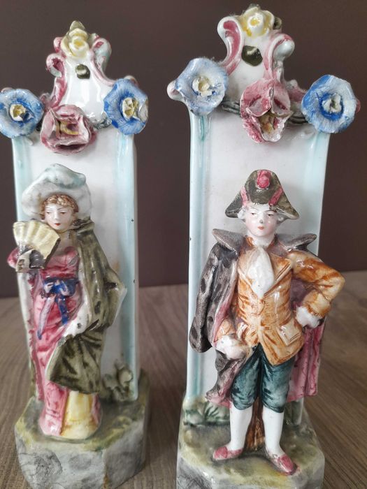 Figurki porcelanowe 5 zestawów vintage hrabia i hrabina