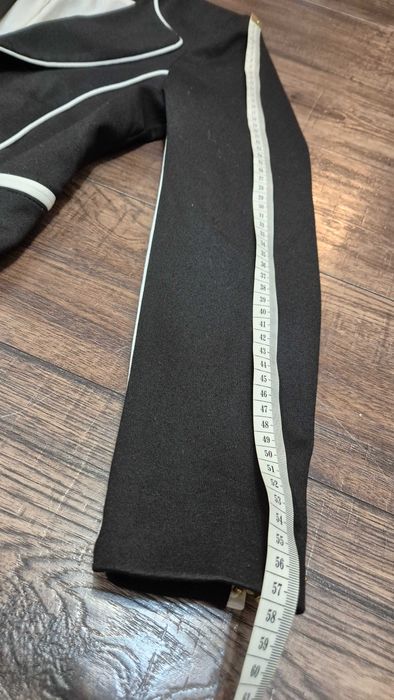 marynarka nr 4 żakiet czarna h&m S lamówki G 04