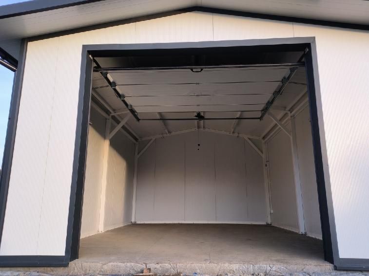 Garaż 5x7, konstrukcja stalowa