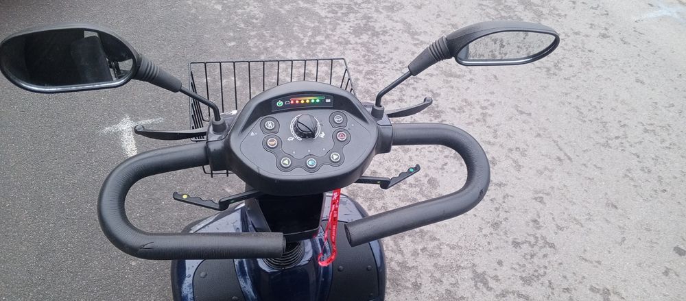 Skuter Wózek elektryczny inwalidzki