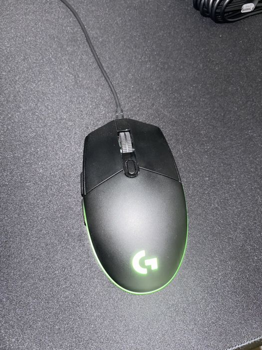 Rato LogitechG203