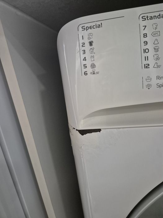 Máquina de lavar e secar