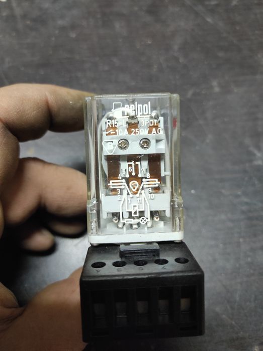 Przekaźnik Relpol 10A 250v R 15-L