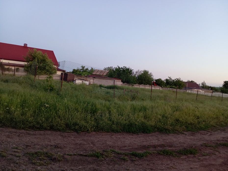 Продам участок с.Причорноморское(Першотравневое )