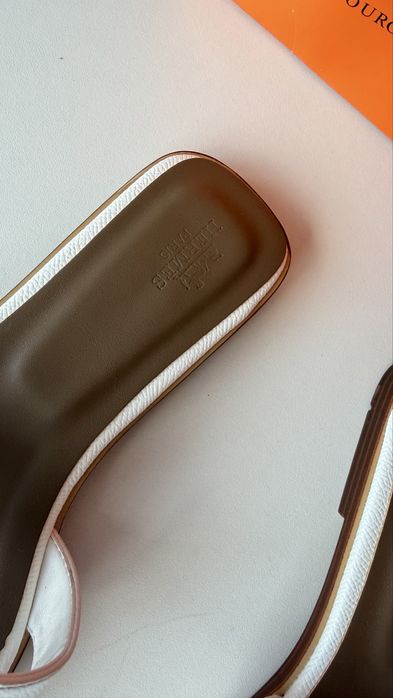Шльопанці Hermes  39 розмір
