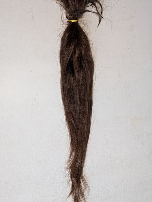 Натуральне волосся темно русий для нарощування