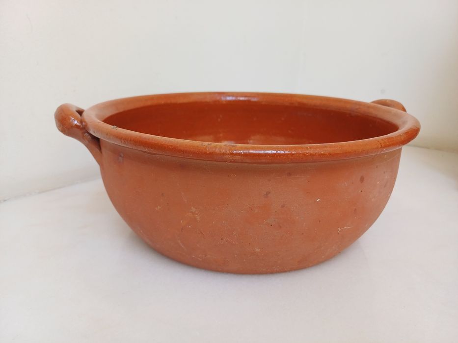 Tigela de barro grande alentejana e antiga com pegas