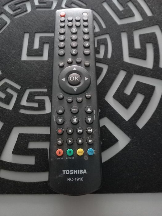 Pilot Toshiba do telewizora