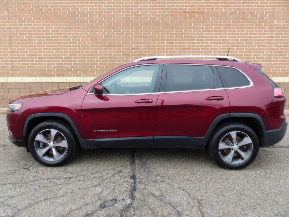 Jeep Cherokee Limited      2019