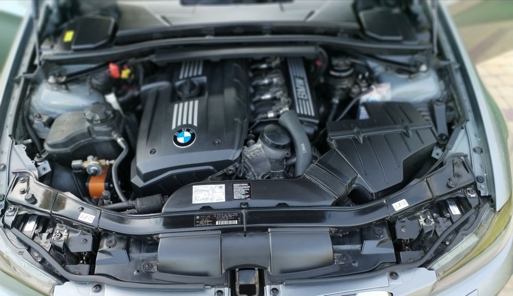 BMW 328i  R6 - cylindrów LPG