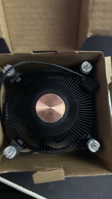 Intel core i3 10105f
