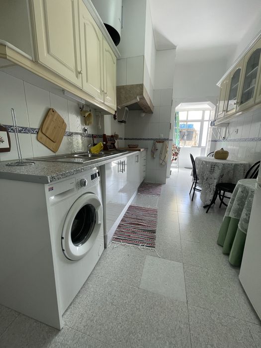 Arrenda-se Quartos em Penha de França!!