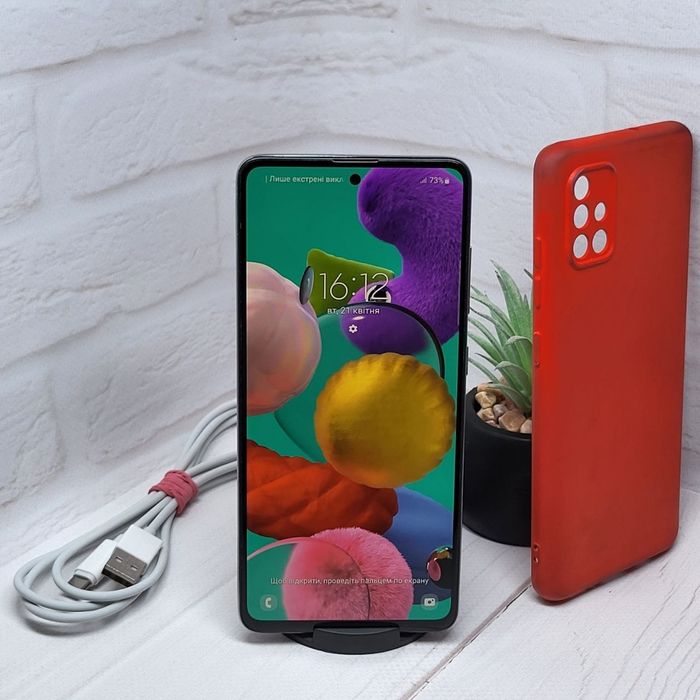 Продам телефон Samsung A51 4/64Gb NFC в гарному стані