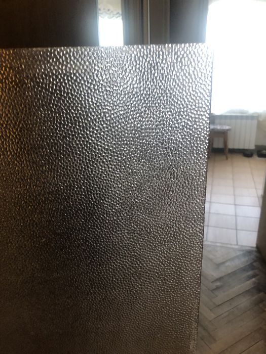 Продаю стекло, рифленое