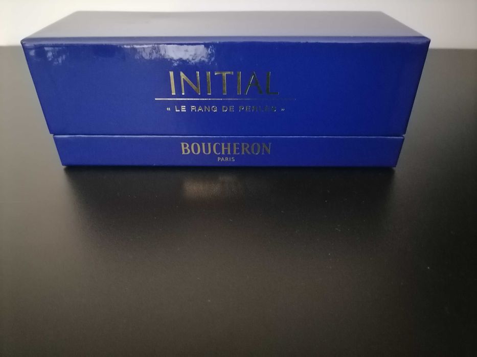 Coffré de miniaturas Initial da marca Boucheron