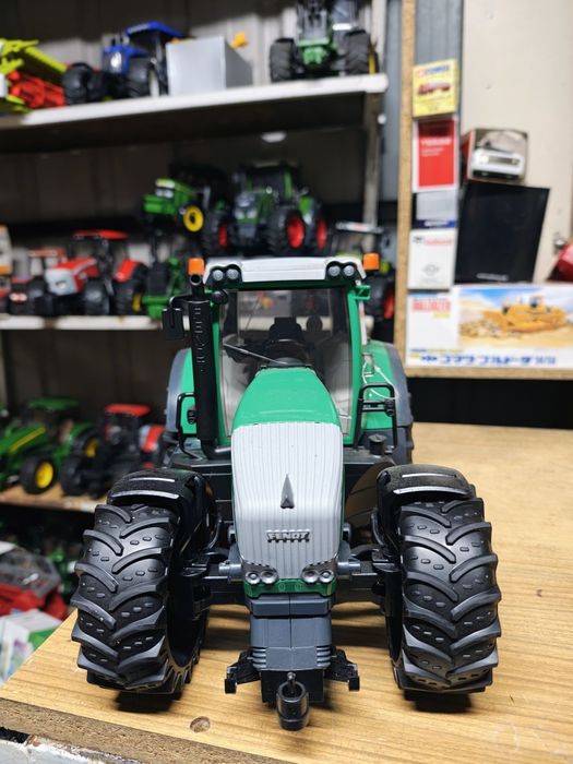 Bruder traktor Fendt