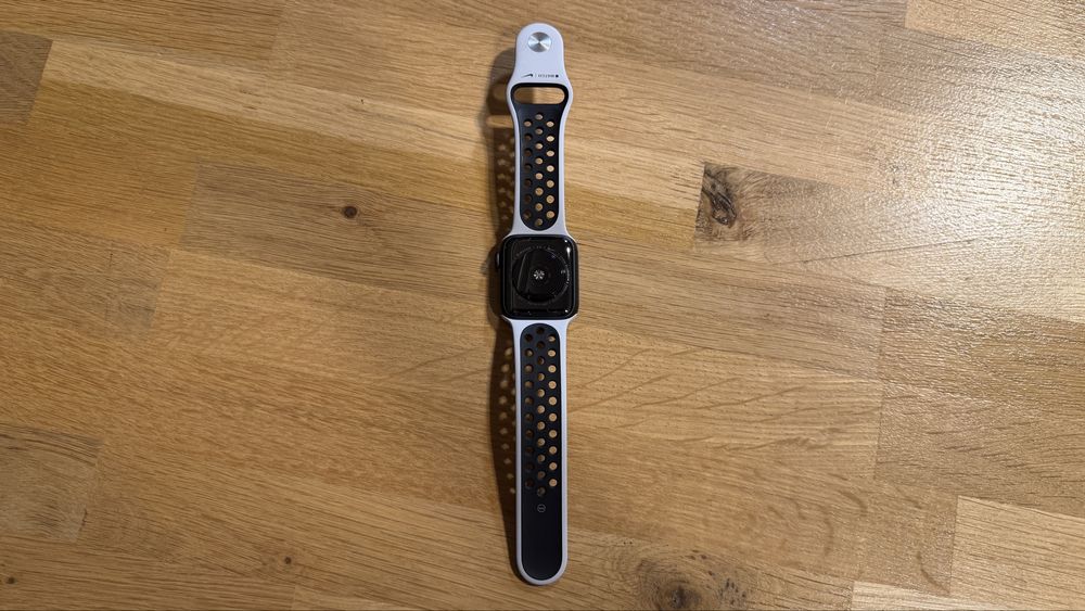 Apple watch SE cellular nike