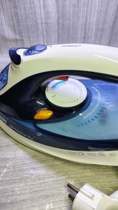 Żelazko Philips Azur Performer Plus GC4512