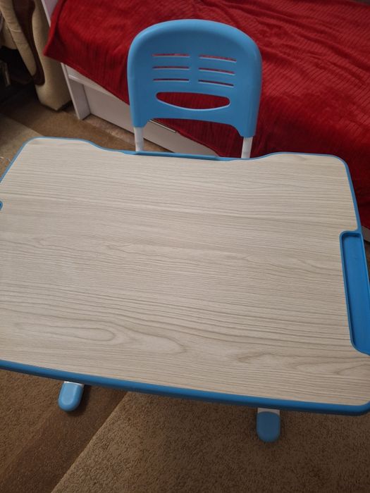 Парта та стільчик  FunDesk
